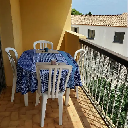 Entre Et Clape Fleury (Aude)